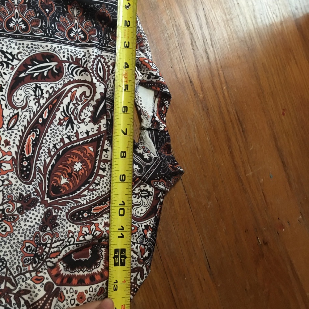 Dress - Picture 5 of 8